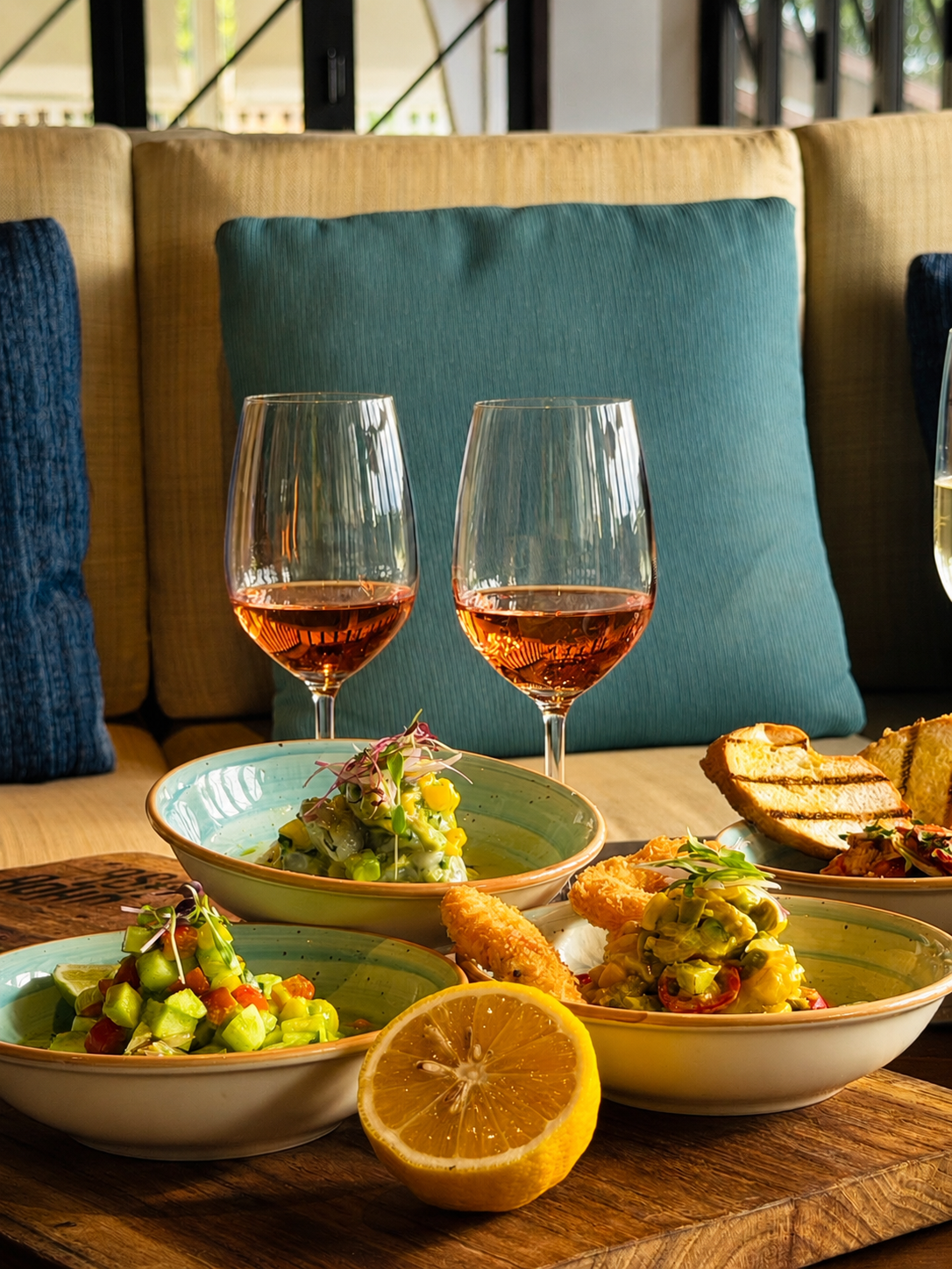 Ceviche Rosei Hour