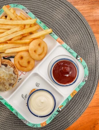 Kid Burger Fries 675x450x165x0x343x450x1722939324