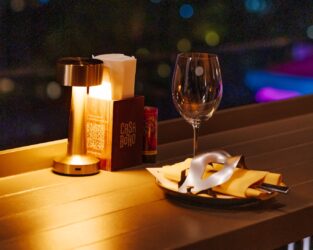 NEW YEARS EVE 20242 313x470x0x204x313x250x1760668351