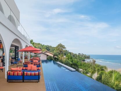 Swimming Pool DJ Booth 583x313x83x0x417x313x1676261720